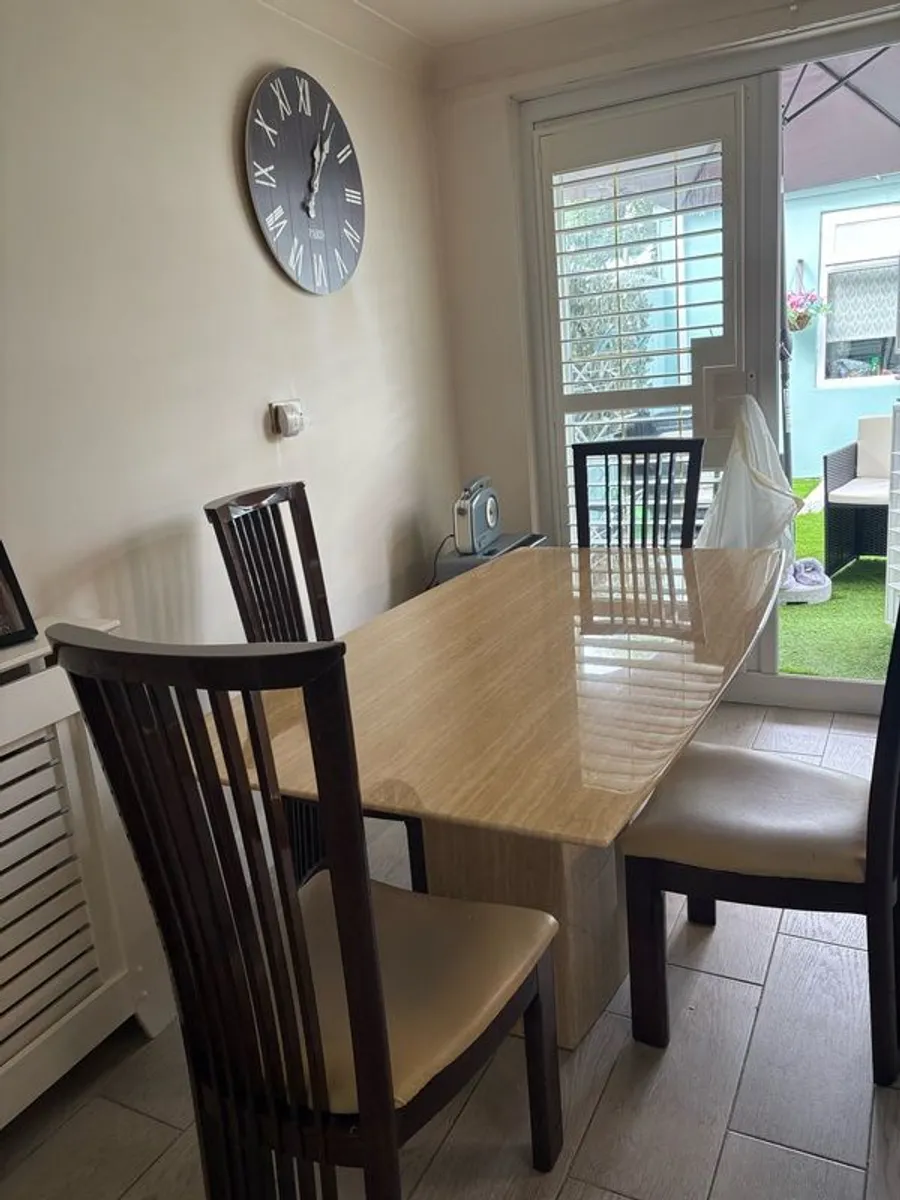 table - Image 1