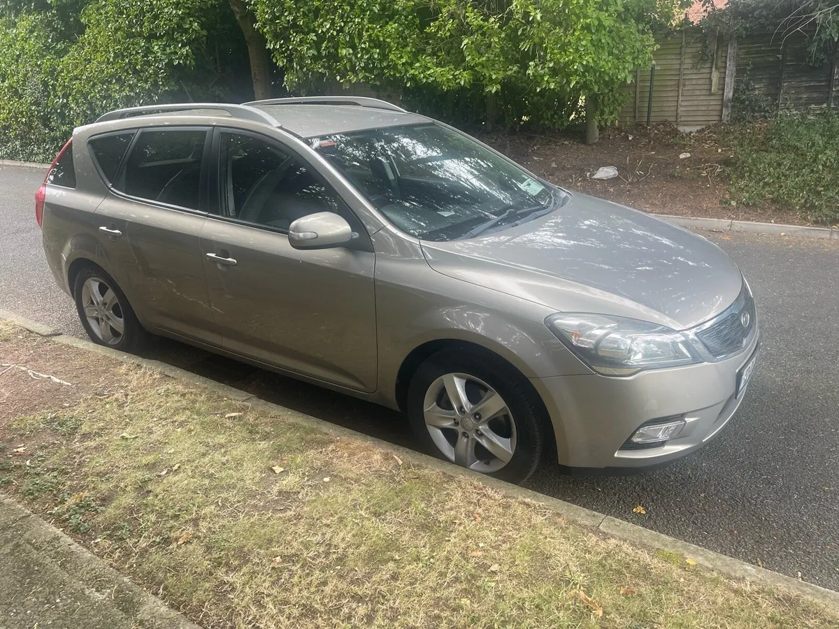 2012 Kia Ceed estate - Image 2