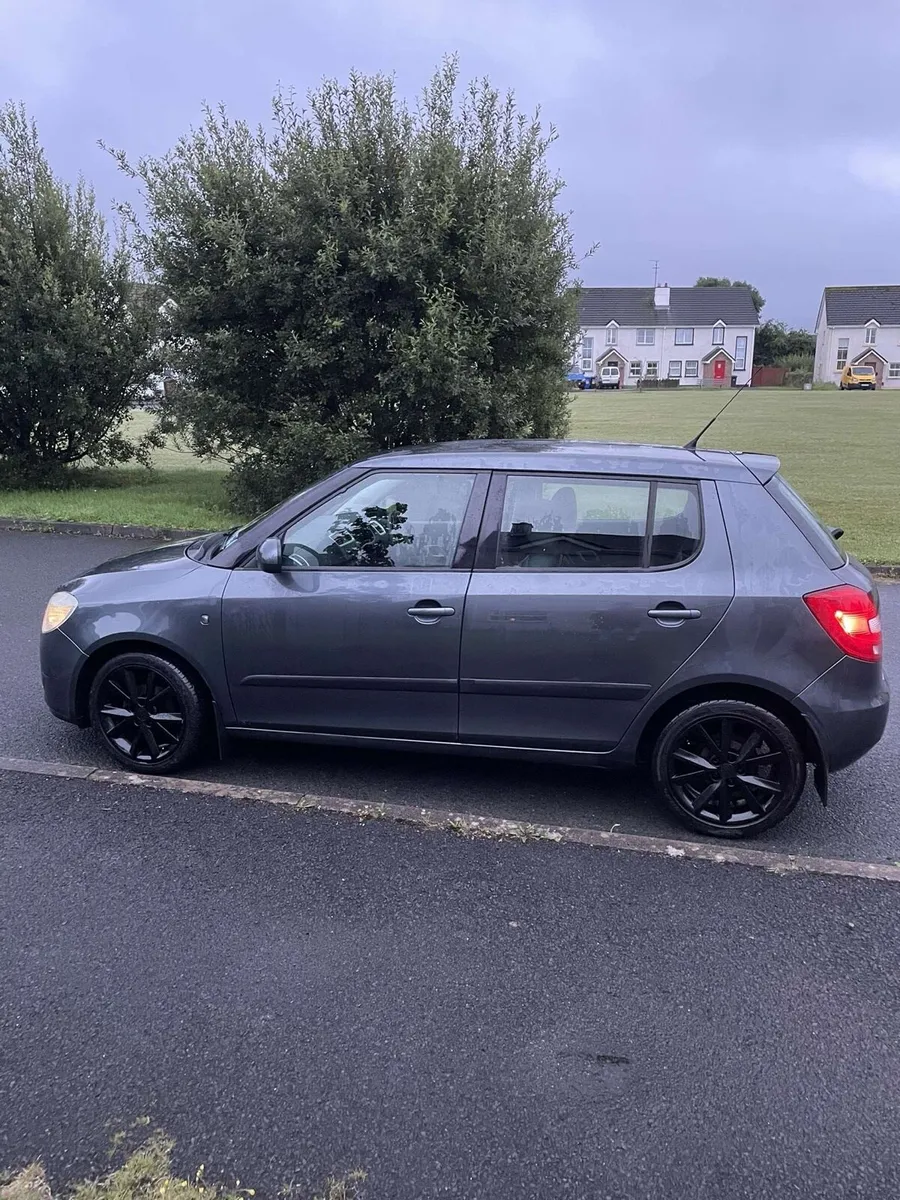 Skoda Fabia 2009 - Image 4