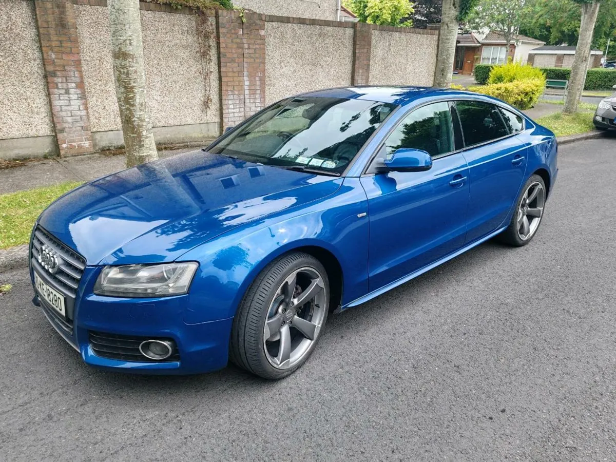 Audi A5 - Image 1
