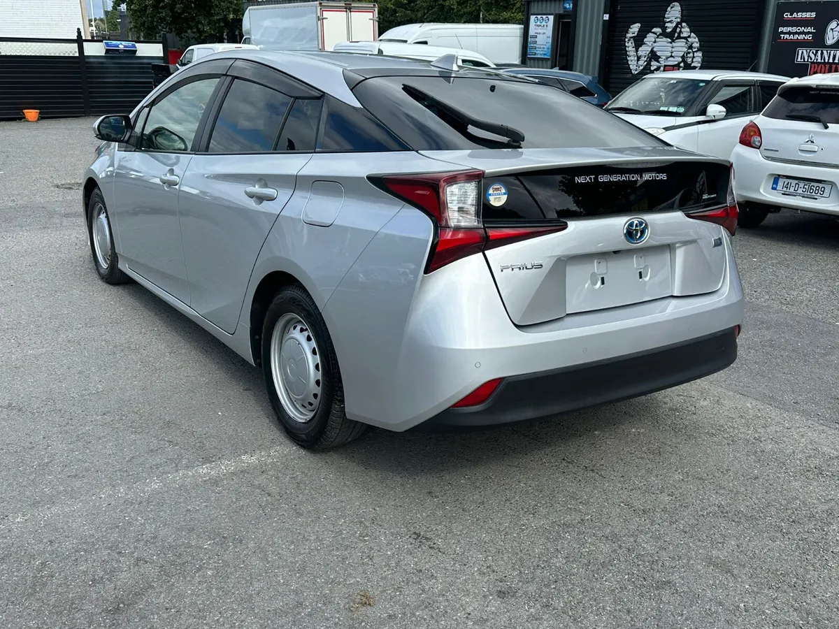 2022 TOYOTA PRIUS 1.8L HYBRID LOW MILES - Image 3