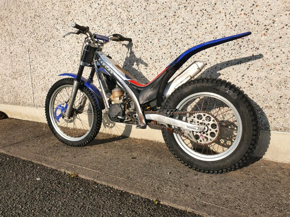 GAS GAS TXT250 TRIALS BIKE - Image 2