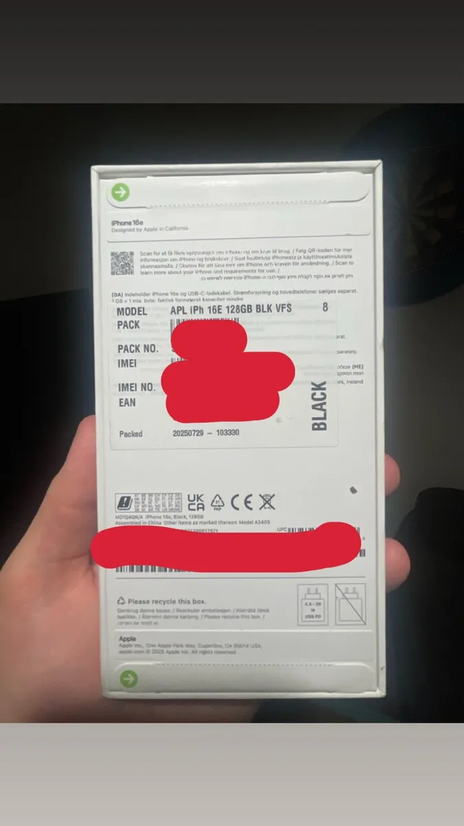 iPhone 16e - Image 2