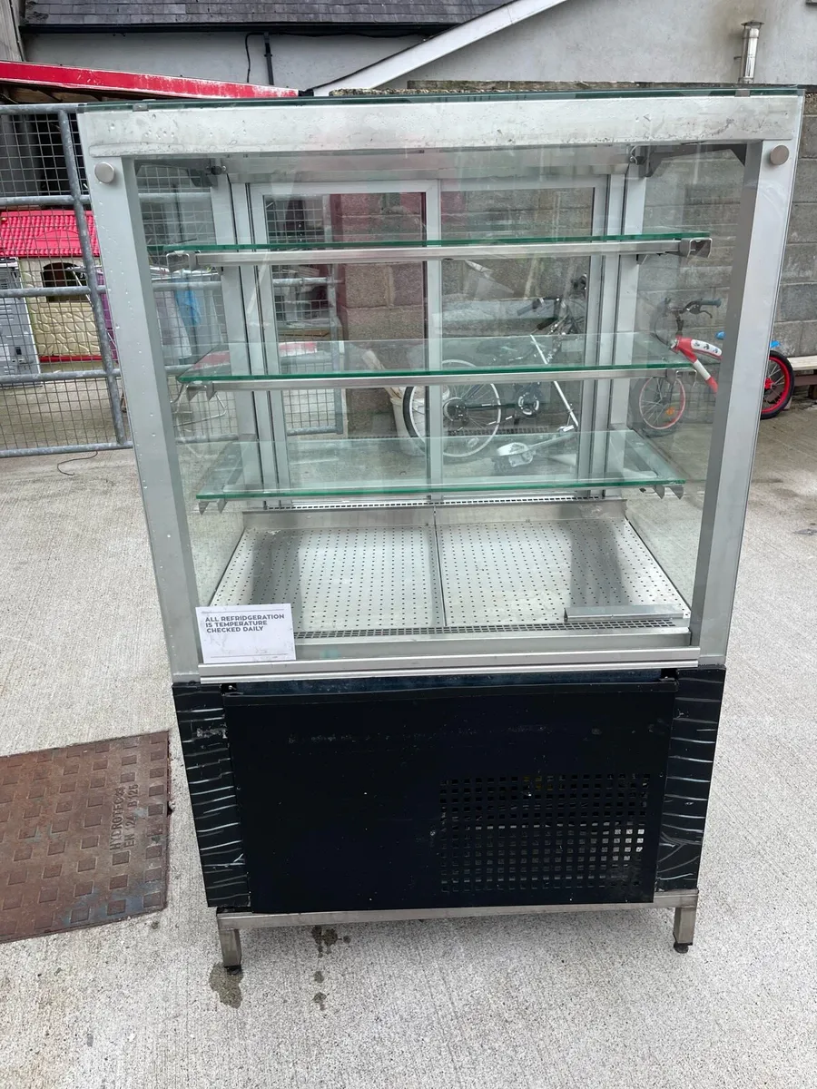 Shop equipment - Image 1