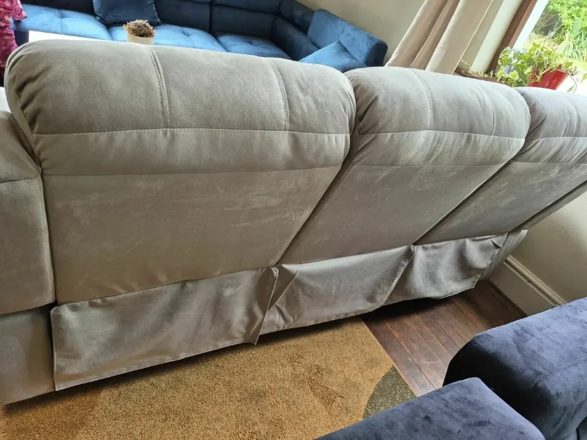3 Seater Fabric Recliner Sofa Brown, brand new! - Image 3