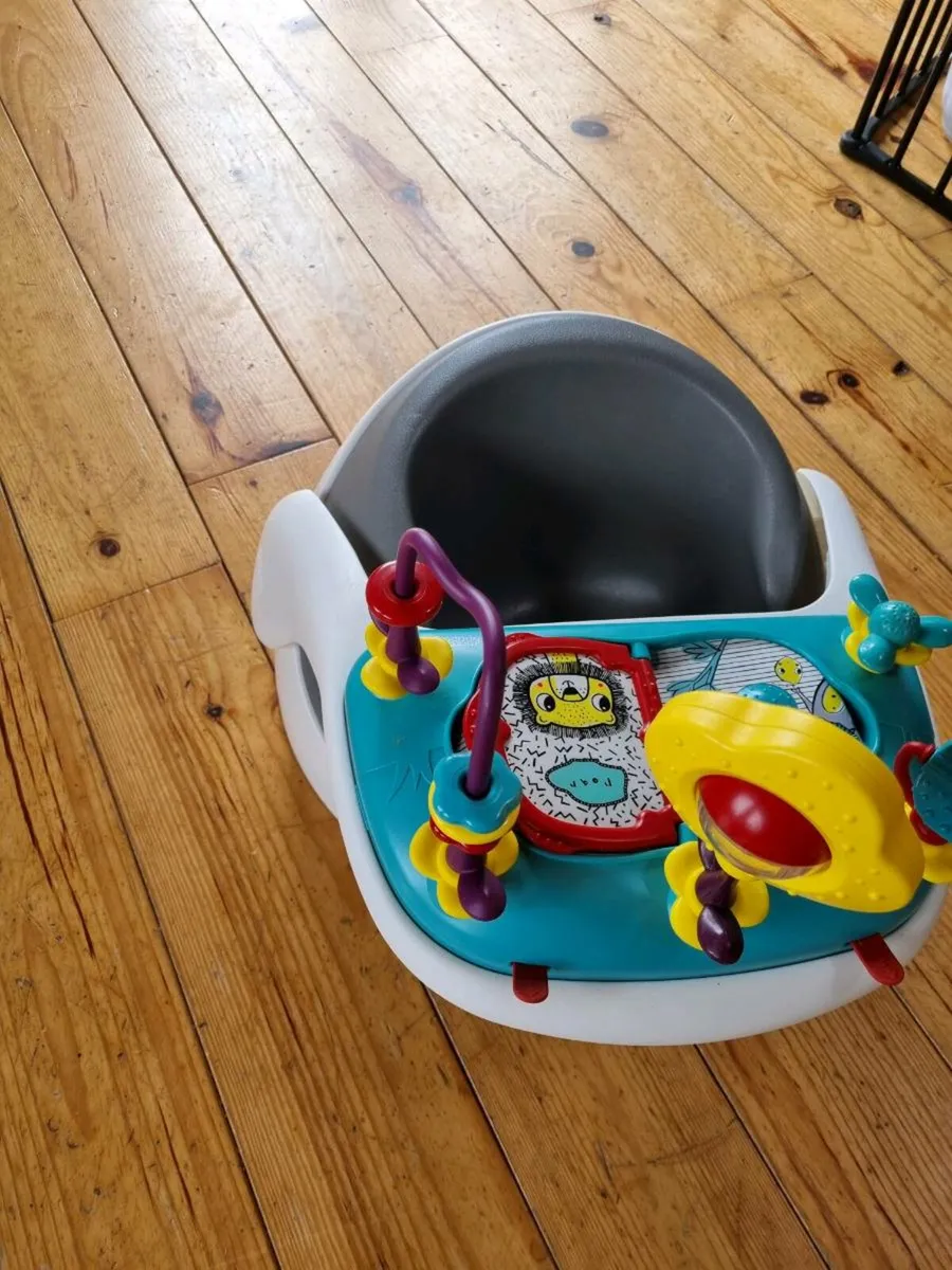 Mamas and papas baby snug - Image 1