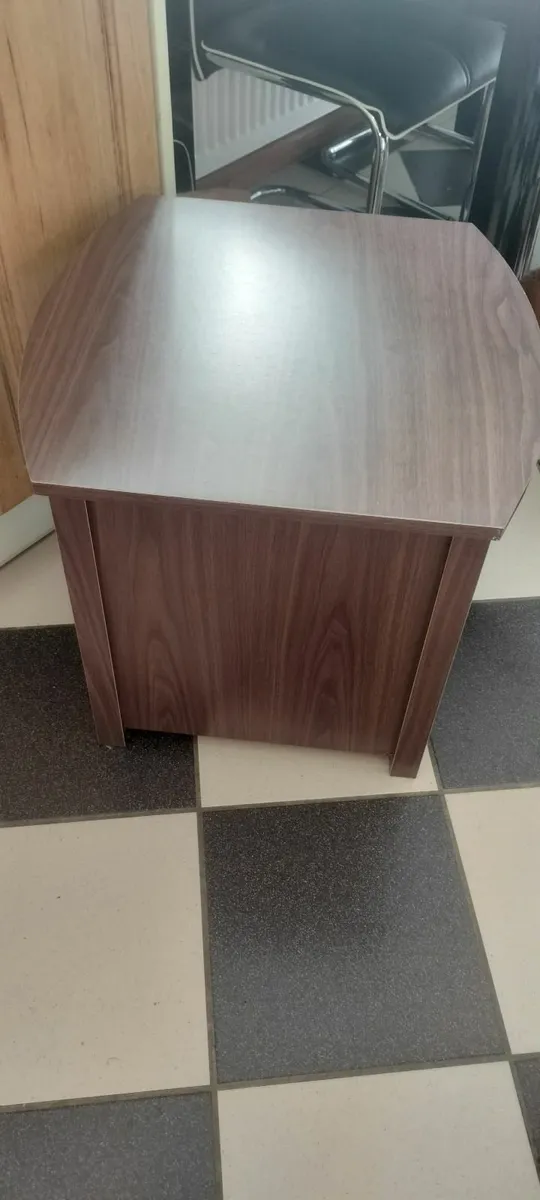Two bedside tables / lockers - Image 1