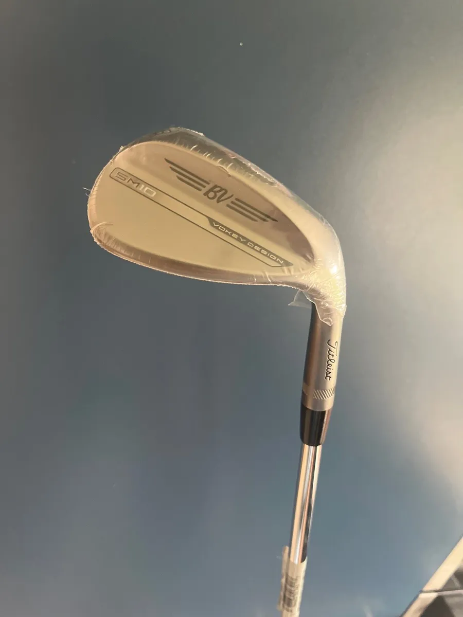 Titleist Vokey Sm 10 58 degree wedge jet black - Image 1
