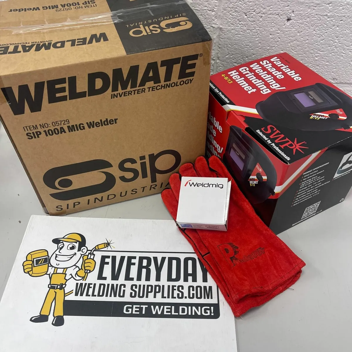 SIP WELDMATE Welder with Helmet, Wire and Gloves - Image 1