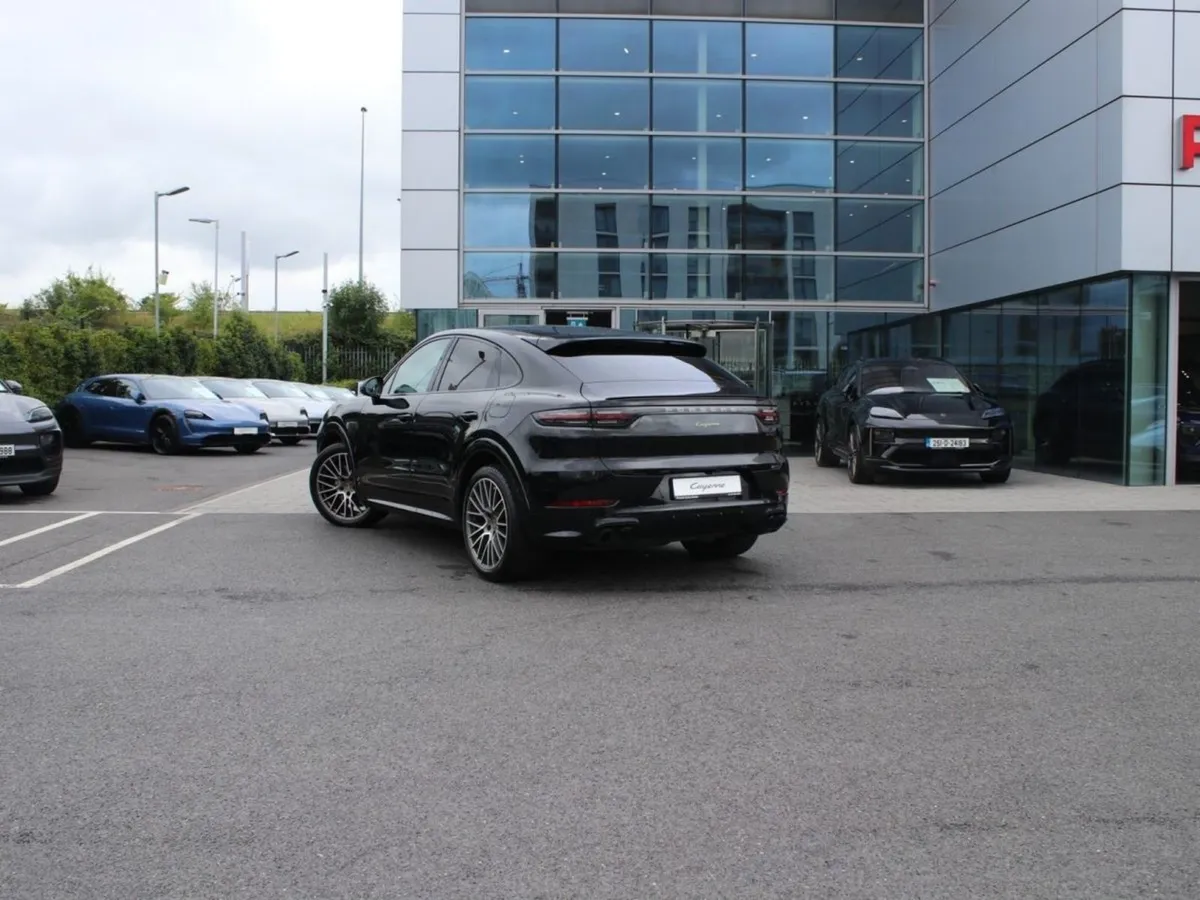 Porsche Cayenne 3.0 V6 E-hybrid 4WD Auto - Image 2
