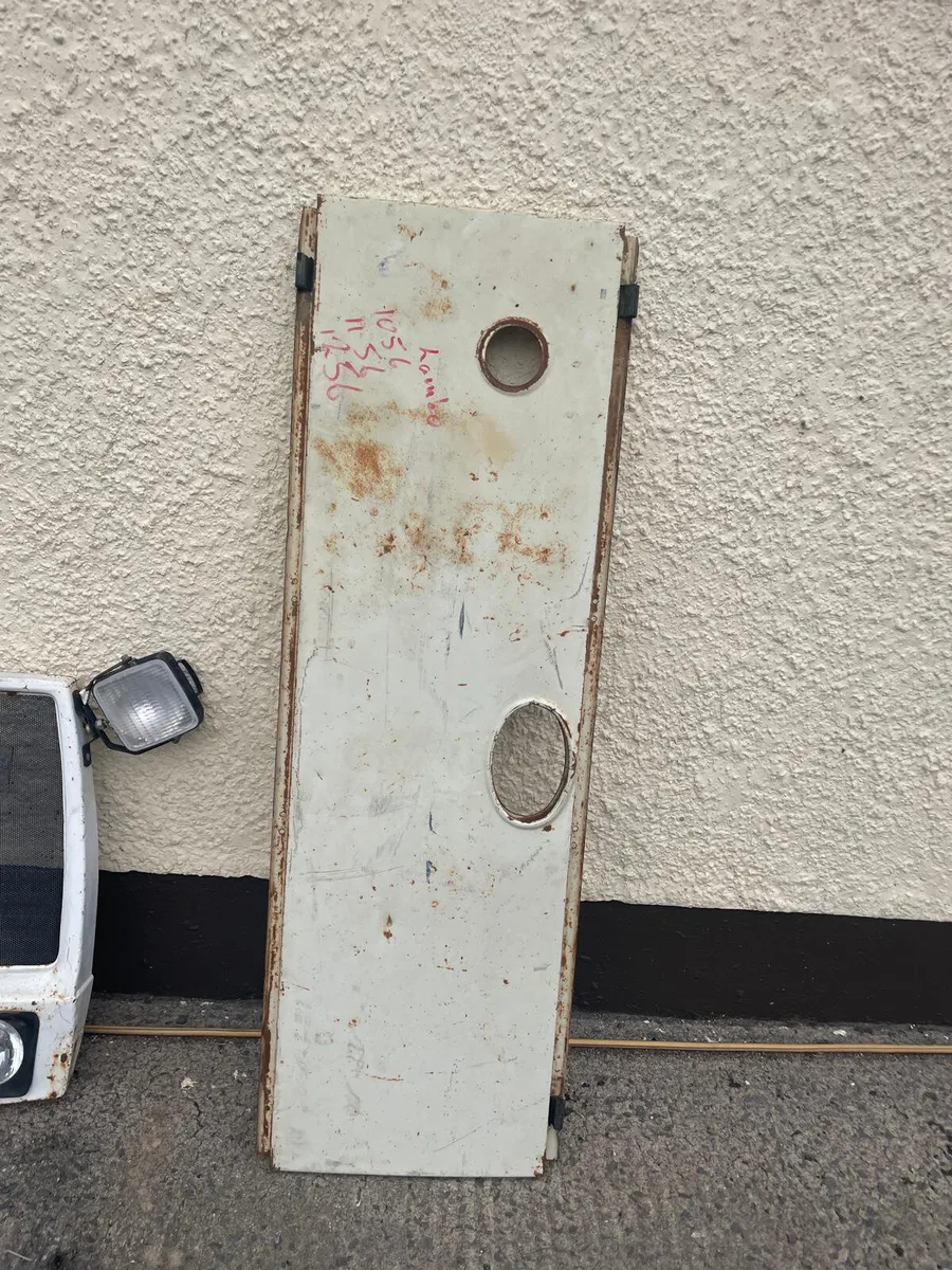 Lamborghini Bonnet, NoseCone & Side for 1056 etc - Image 2