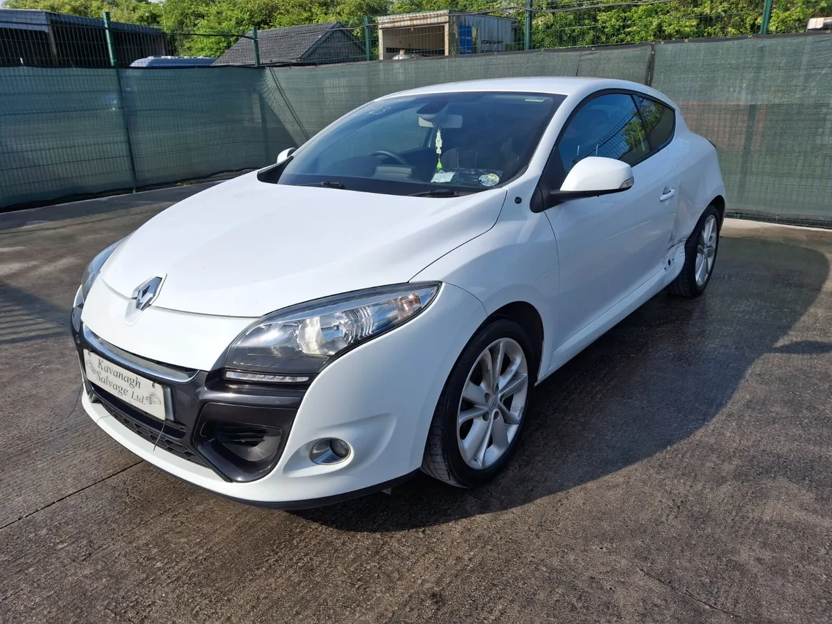 *2013 Renault Megane  1.5 Diesel - Image 3
