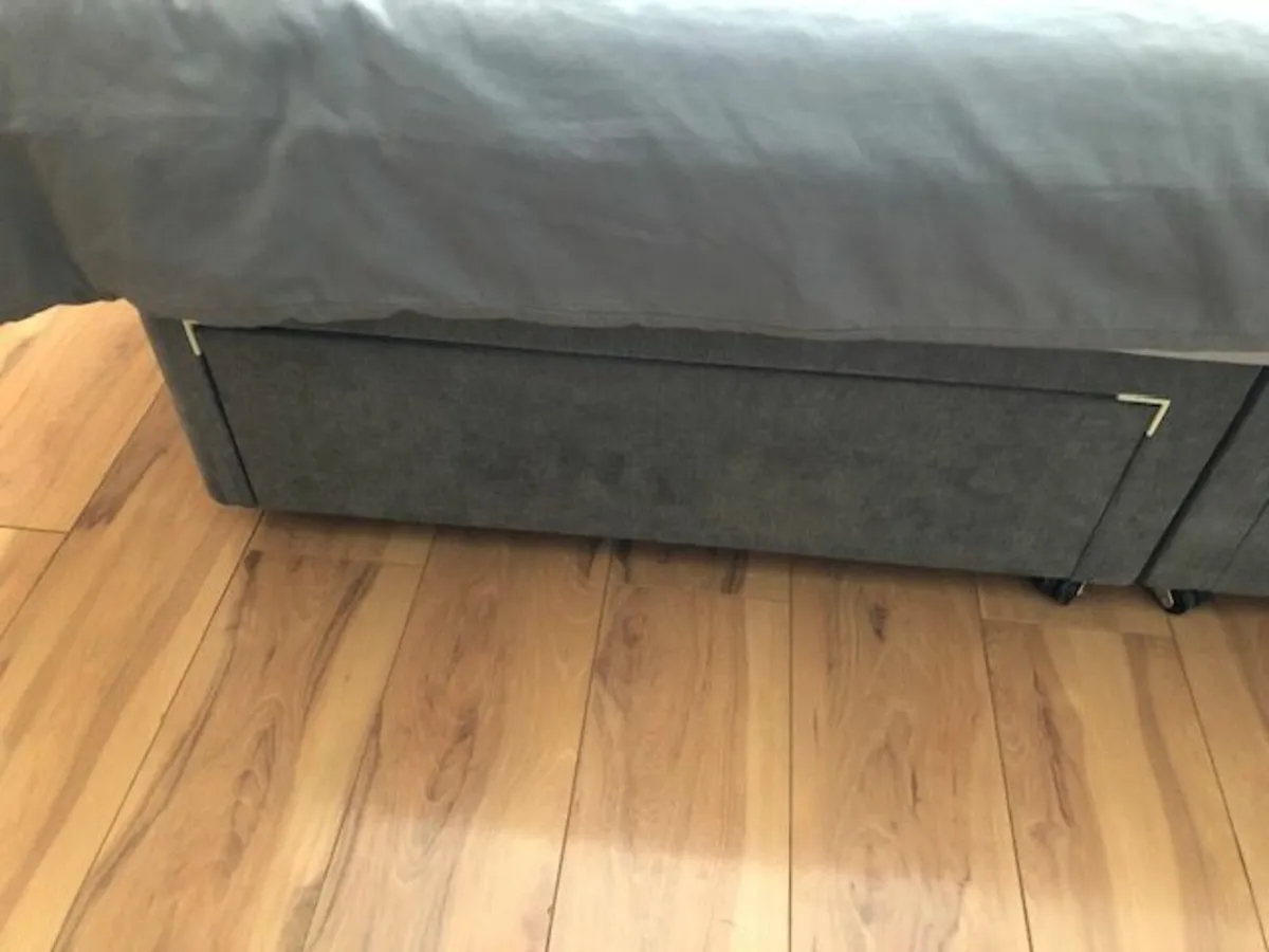 4ft 6 inch Double Bed - Image 3
