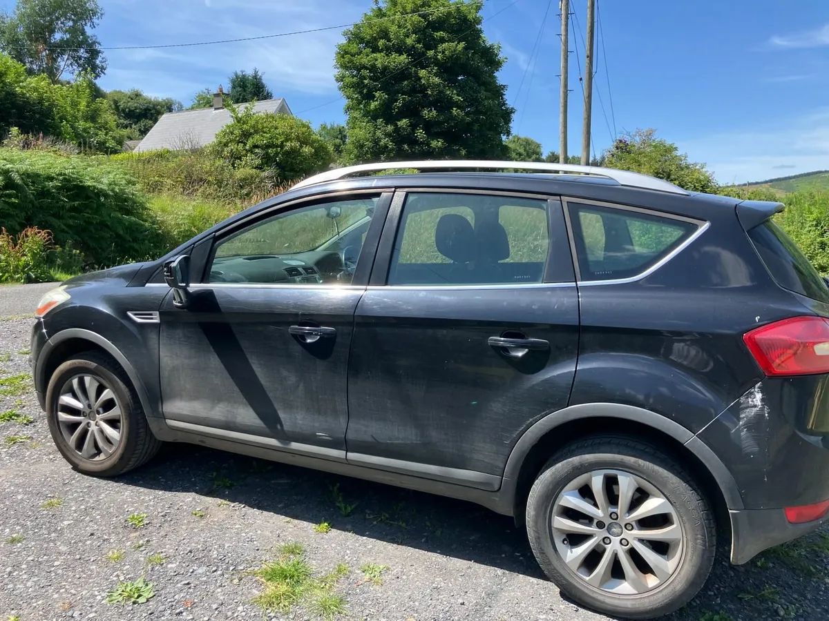 Ford Kuga 2009 - Image 2