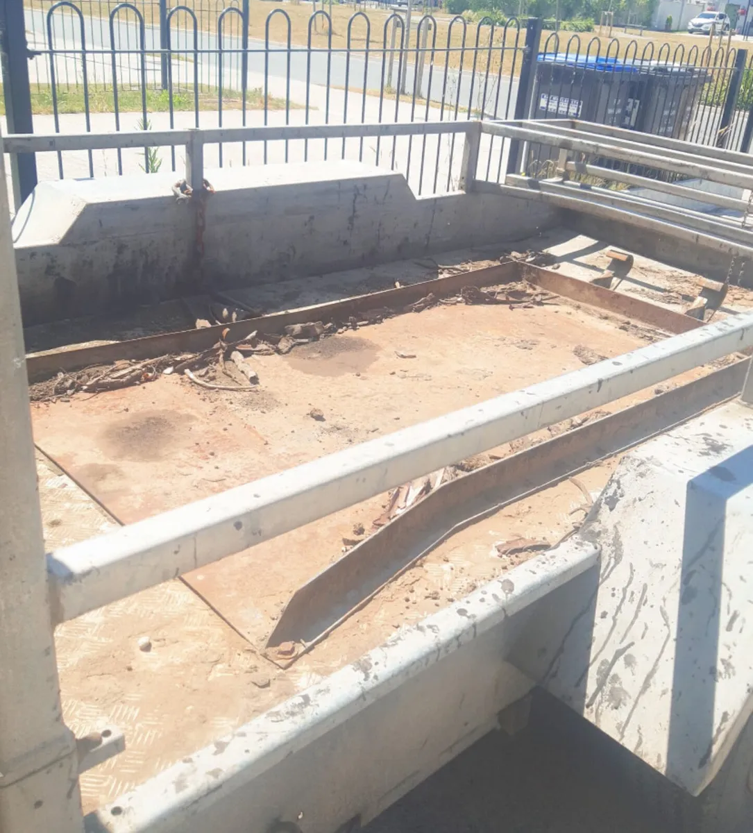 Car trailer - Image 2