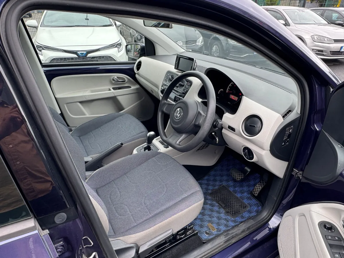 VOLKSWAGON up! blue - Image 3
