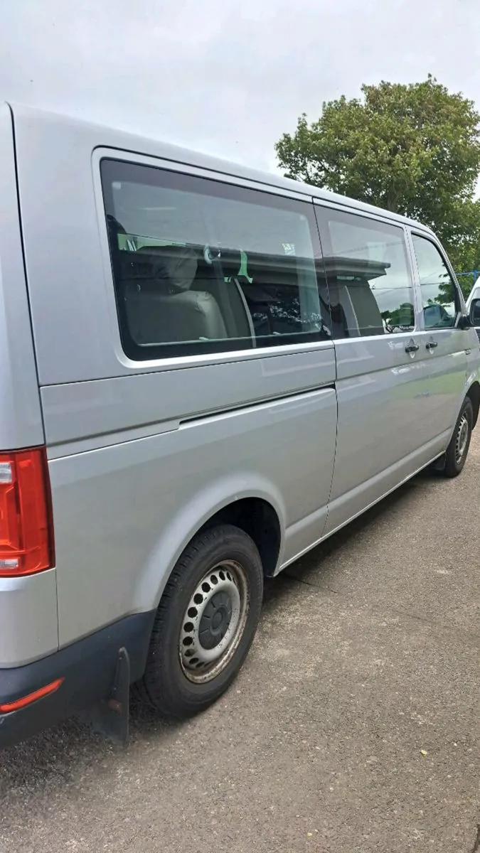 VW Kombi - Image 4