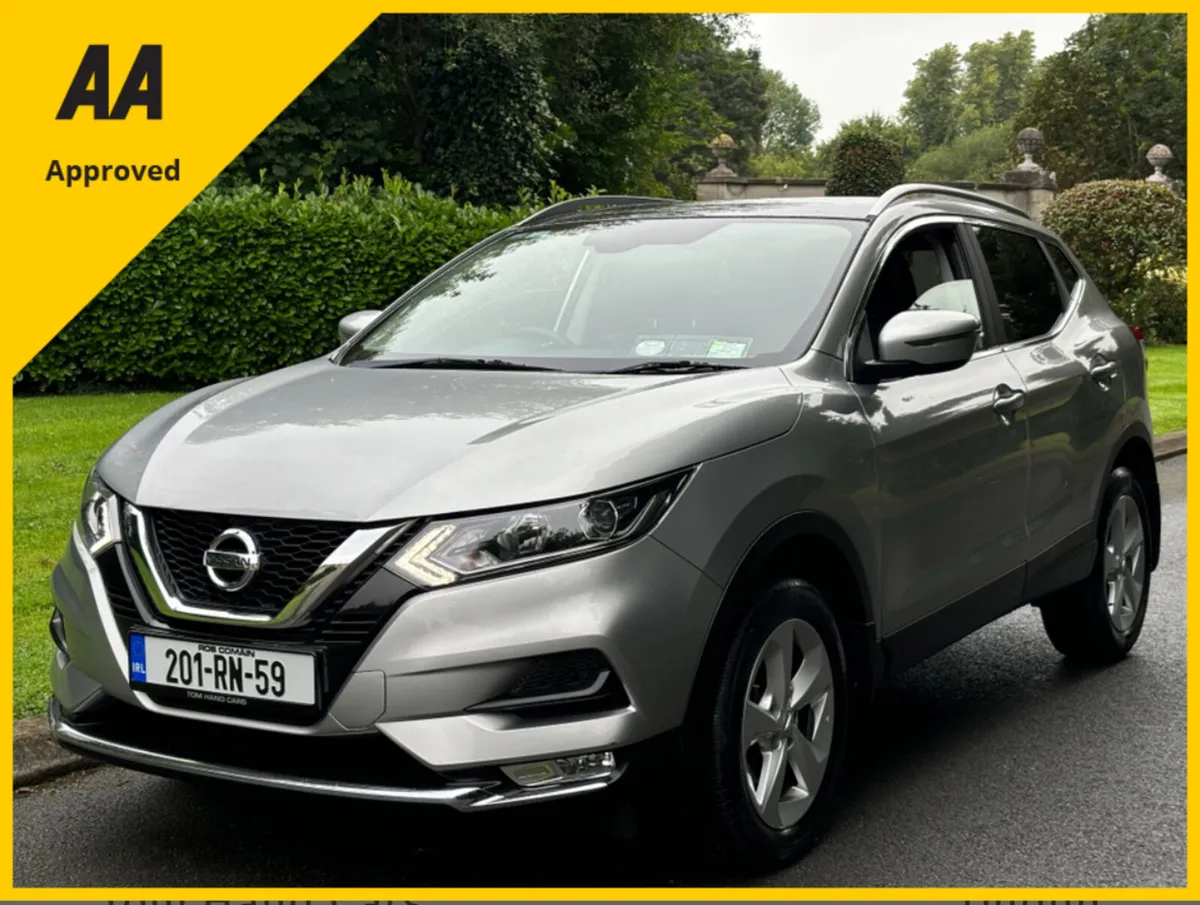 Nissan Qashqai 1.3 SE 2020 *PAN ROOF*LOW KLMS* - Image 2