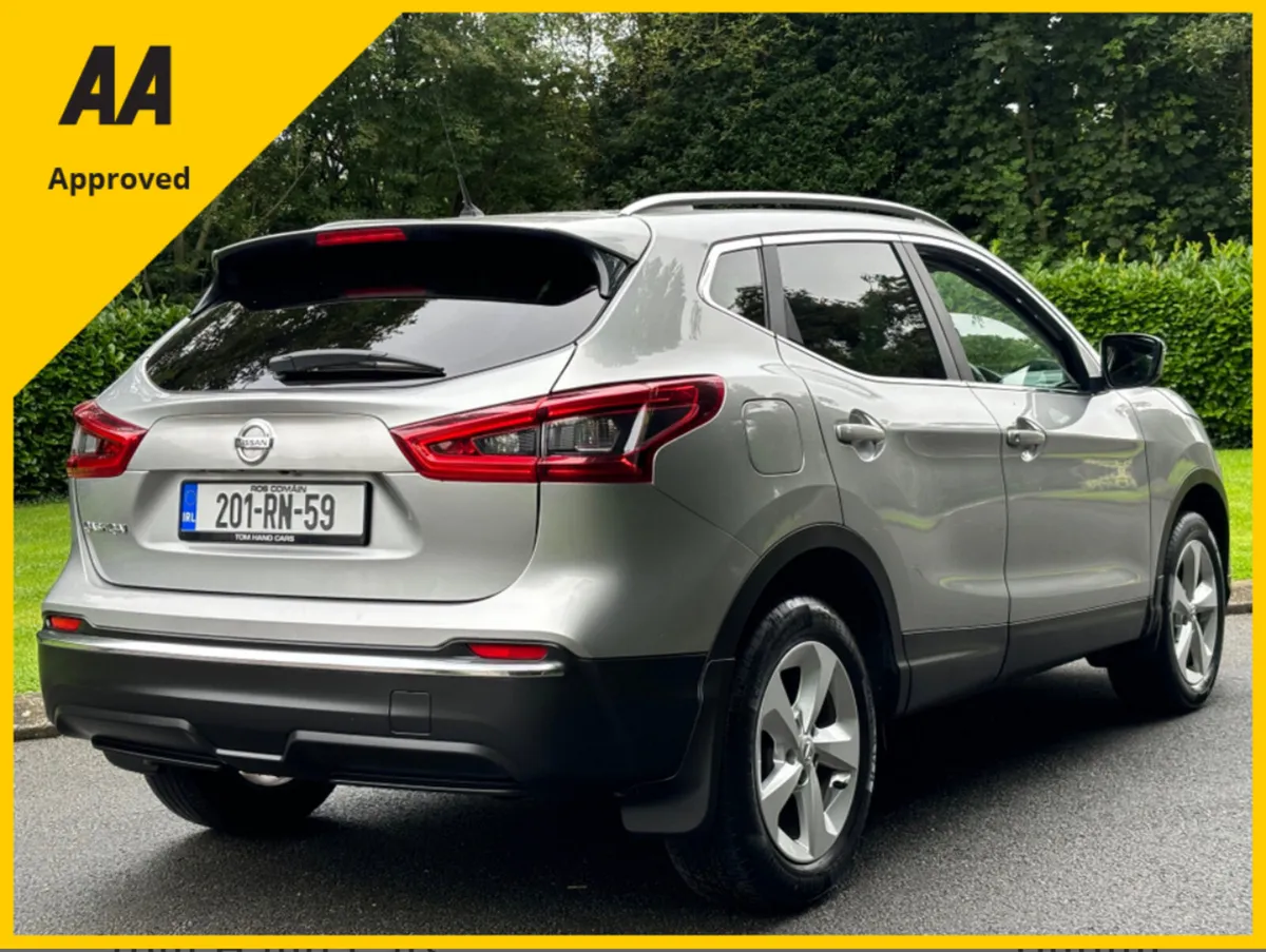 Nissan Qashqai 1.3 SE 2020 *PAN ROOF*LOW KLMS* - Image 3