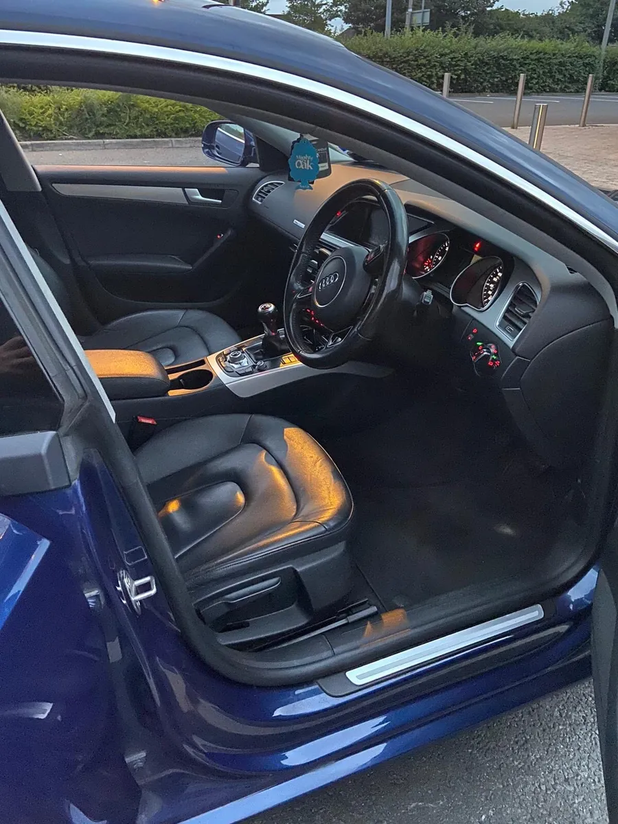 Audi A5 - Image 2