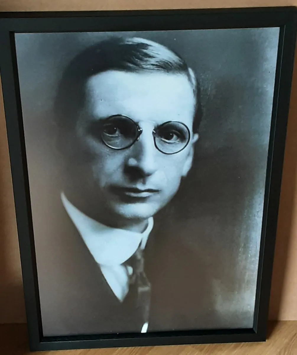 Framed print - Image 4