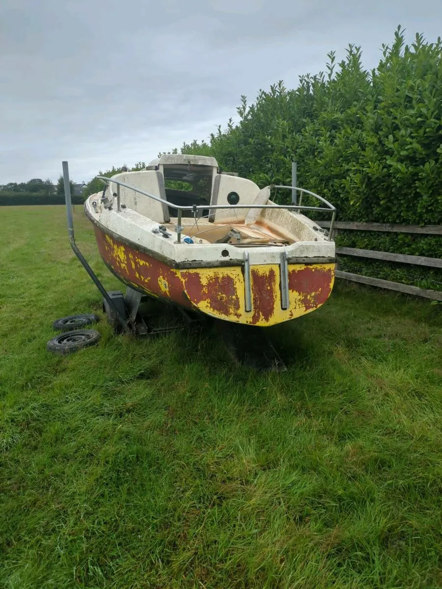 Boat - Image 4