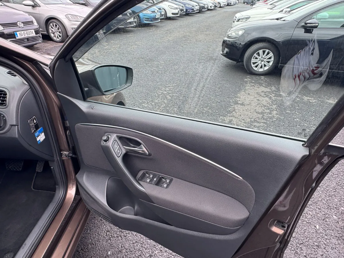 VOLKSWAGON POLO 2016 brown 1.2L - Image 4