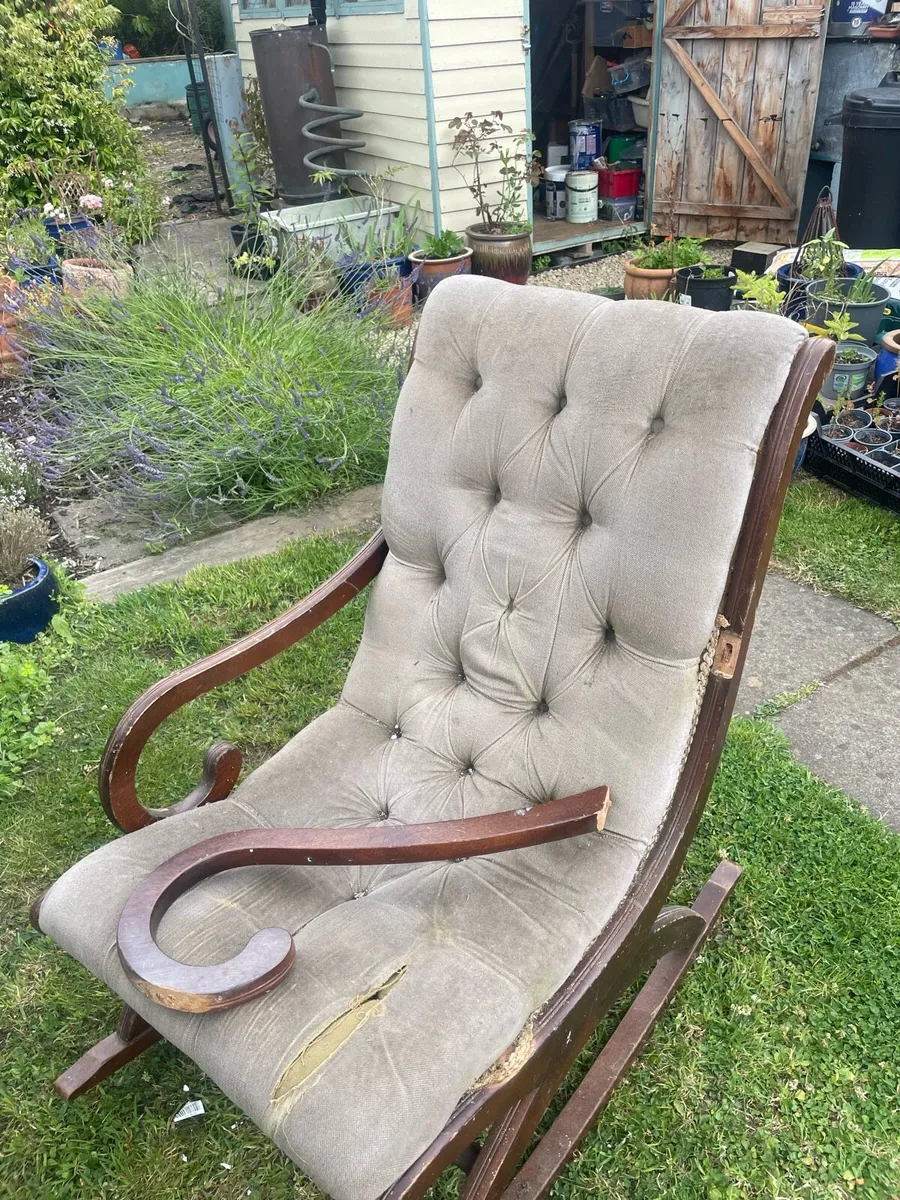 Rocking chair - Image 2