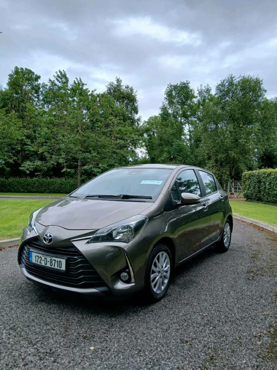 Toyota Yaris 2017 - Image 2