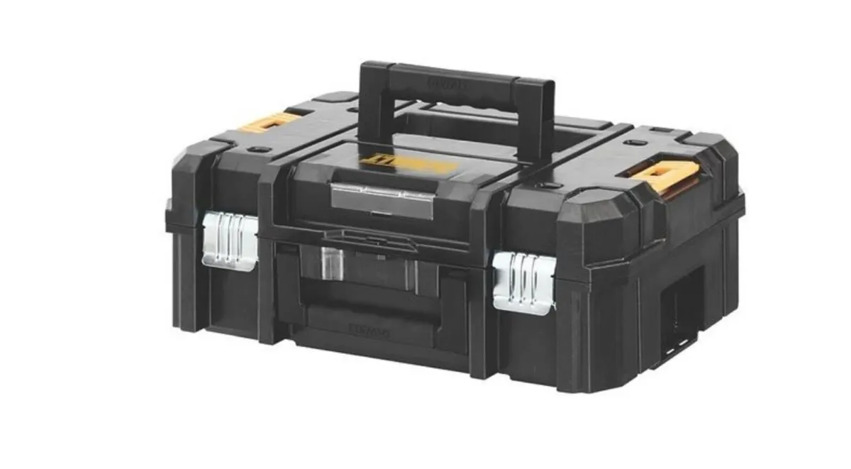 DeWalt impact Wrench - Image 4