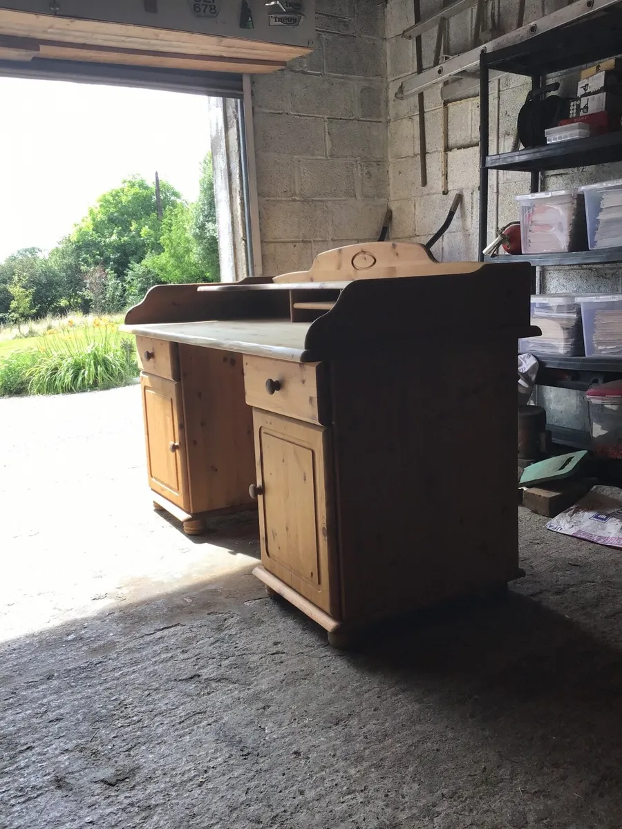 Writing desk - Image 2