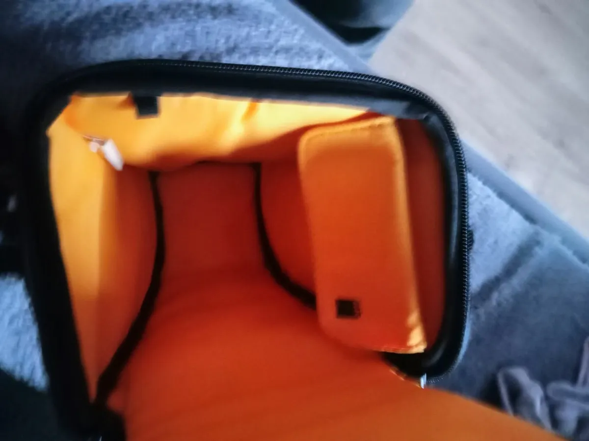 Camera bag - Image 2