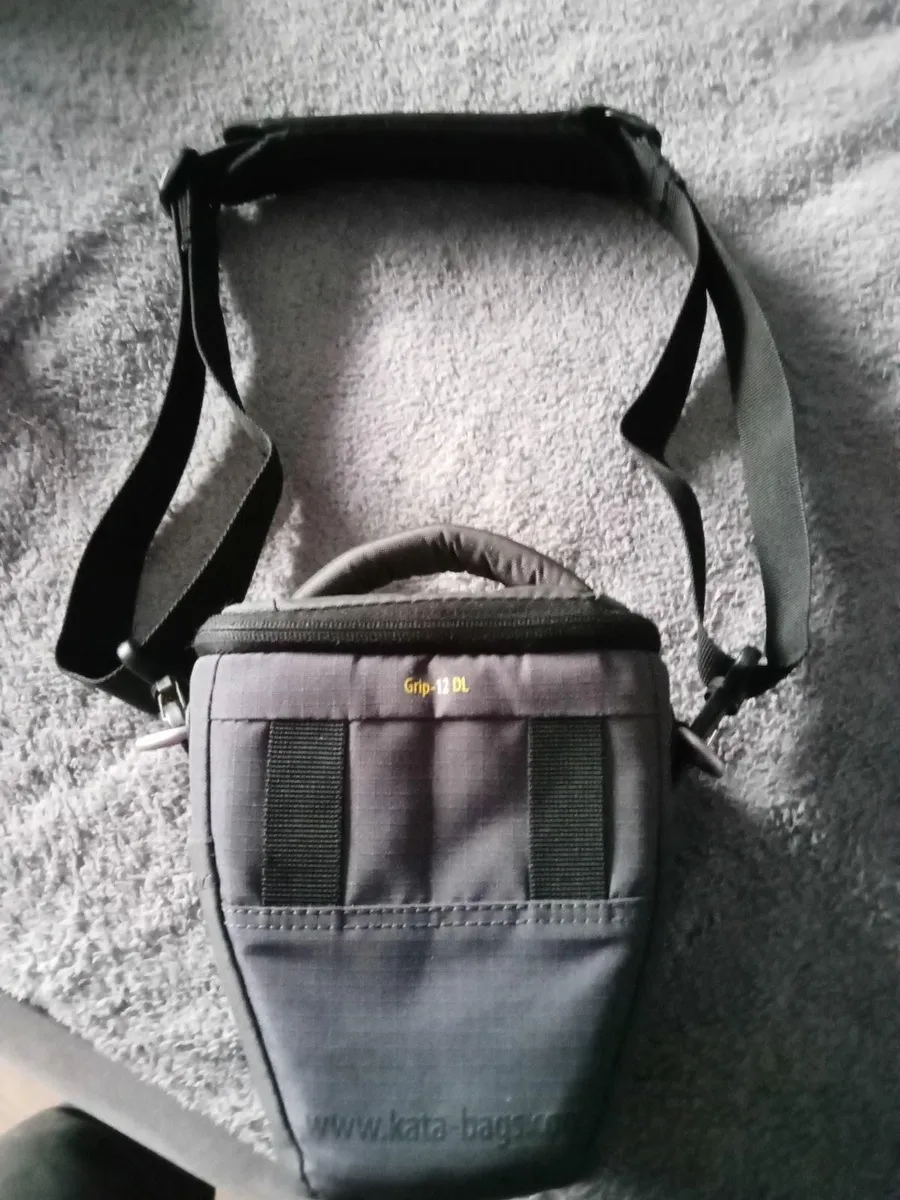 Camera bag - Image 1
