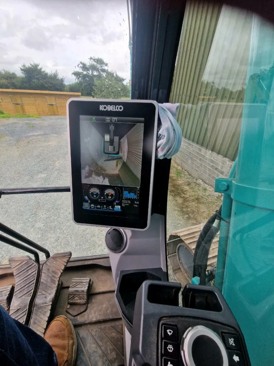 Kobelco Excavator - Image 3