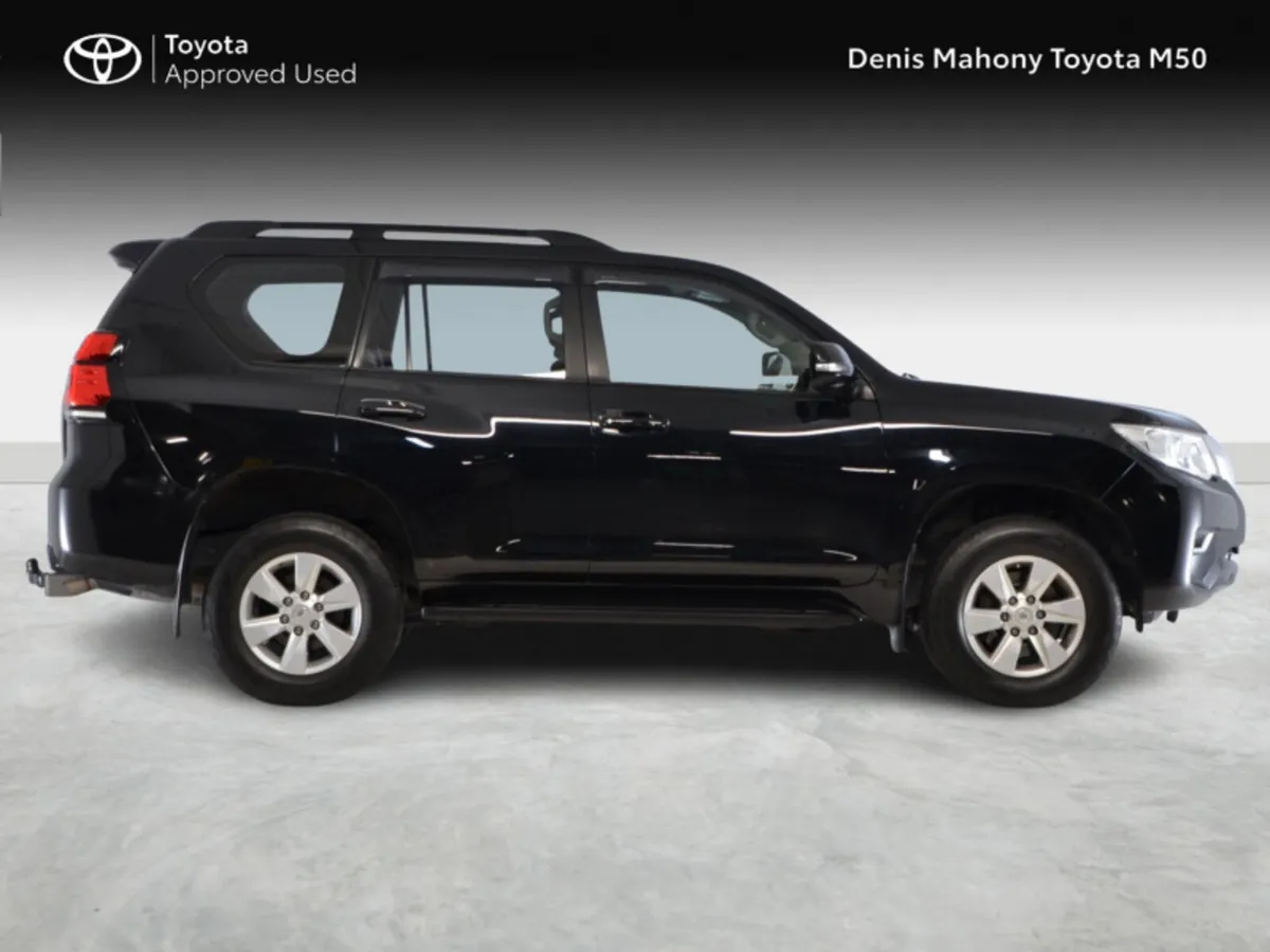 Toyota Land Cruiser Business Class (VAT INCLUDED) - Image 3