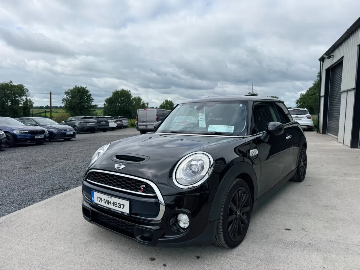STUNNING 2017 MINI COOPER S 2.0L PETROL - Image 3