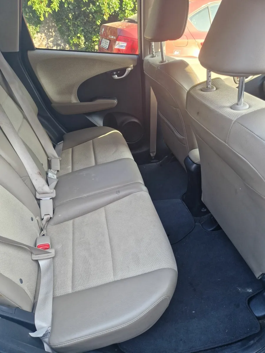 Automatic Honda Shuttle 2012 - Image 3