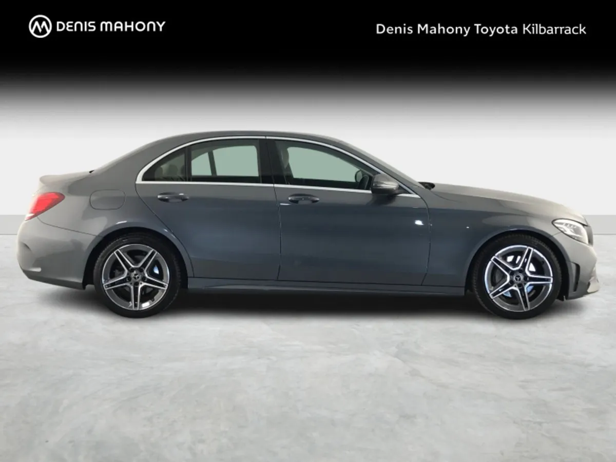Mercedes-Benz Other 200 AUTO 4DR - Image 3