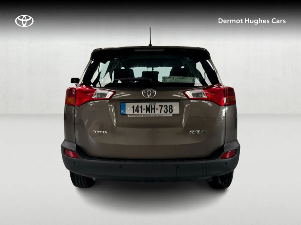 Toyota RAV4 RAV4 2.0D4D AURA 2WD - Image 4