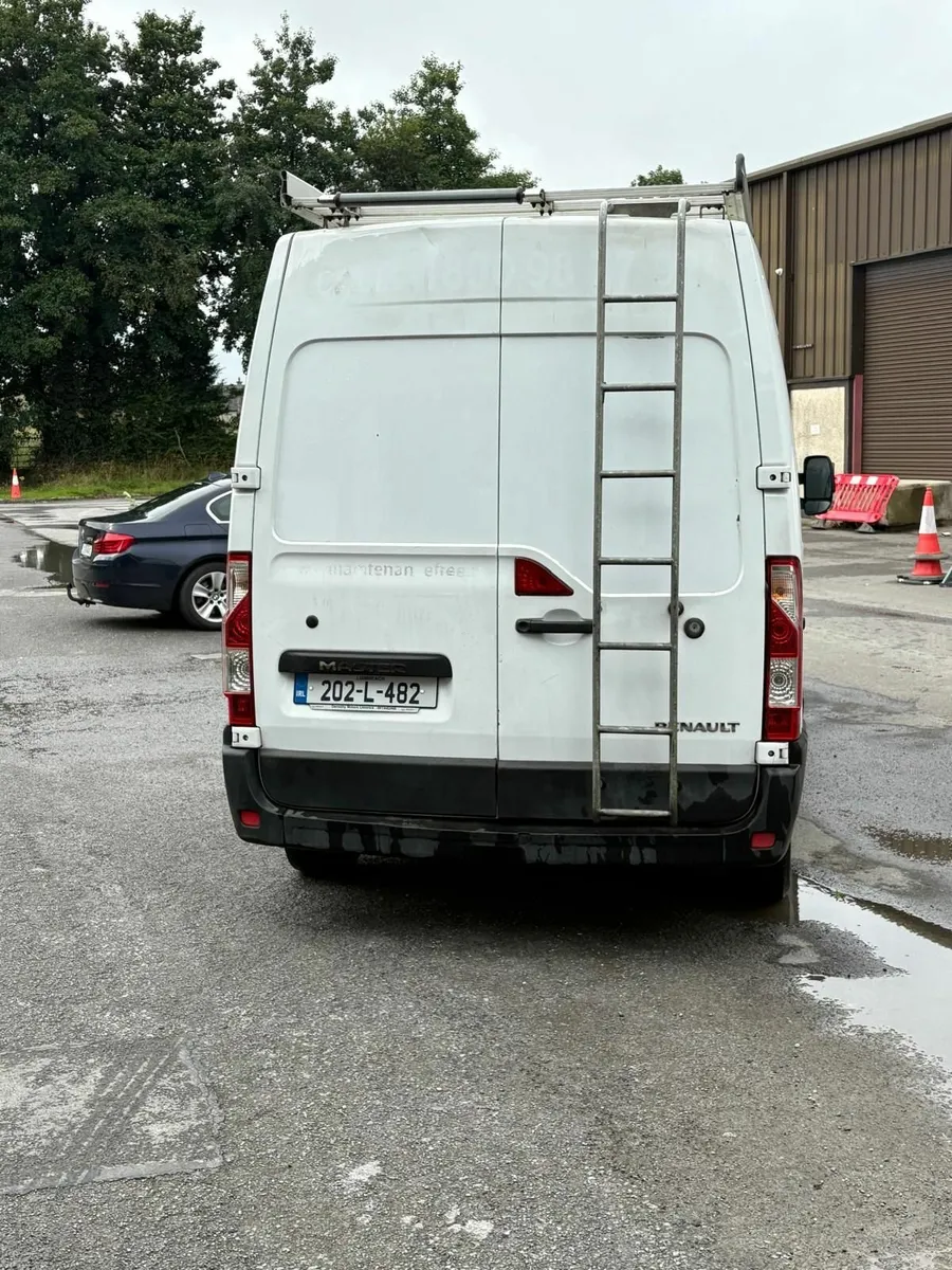 Renault Master 2020 - Image 1