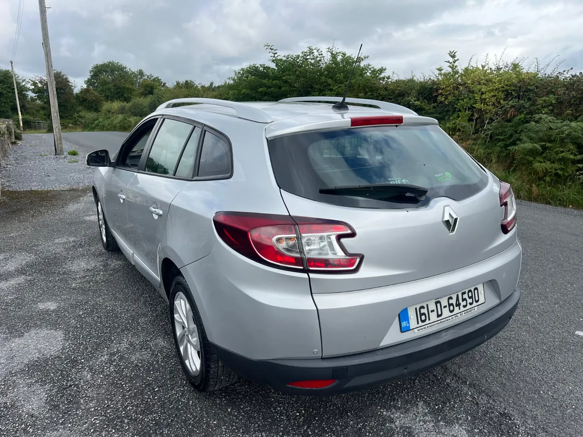 Renault Megane 2016 - Image 2