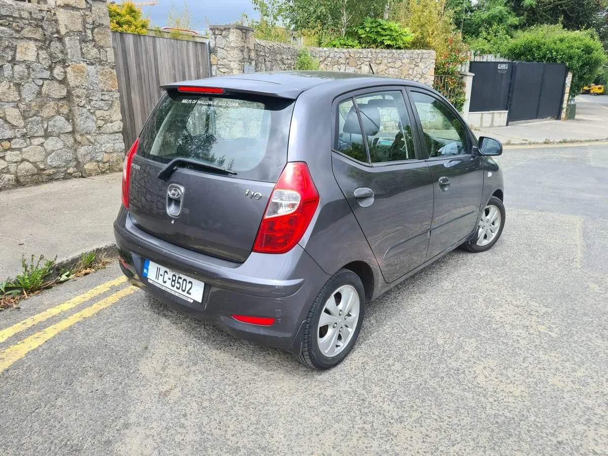 Hyundai i10 2011 - Image 2