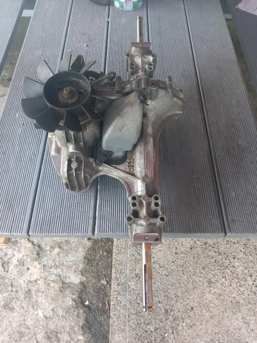 Hydro-gear hydrostatic transmission for sale - Image 3