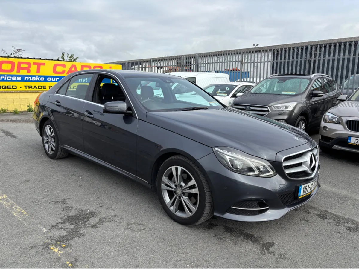 Mercedes-Benz E-Class E SERIES BLUETEC SE 4DR AUTO - Image 1
