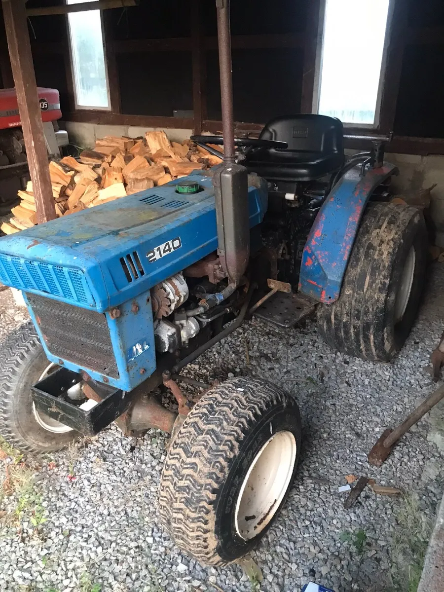 Compact tractor - Image 3