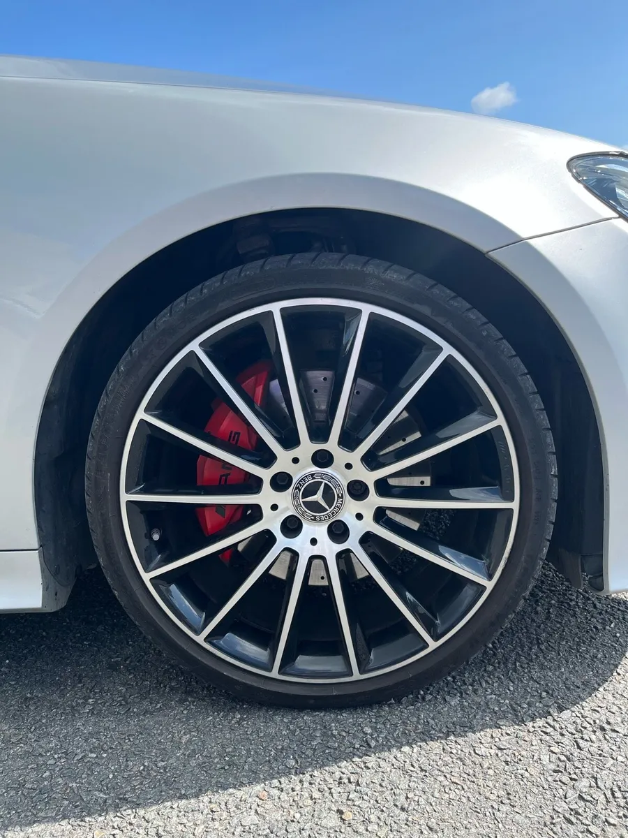 Mercedes Benz E220d coupe 2018 - Image 4
