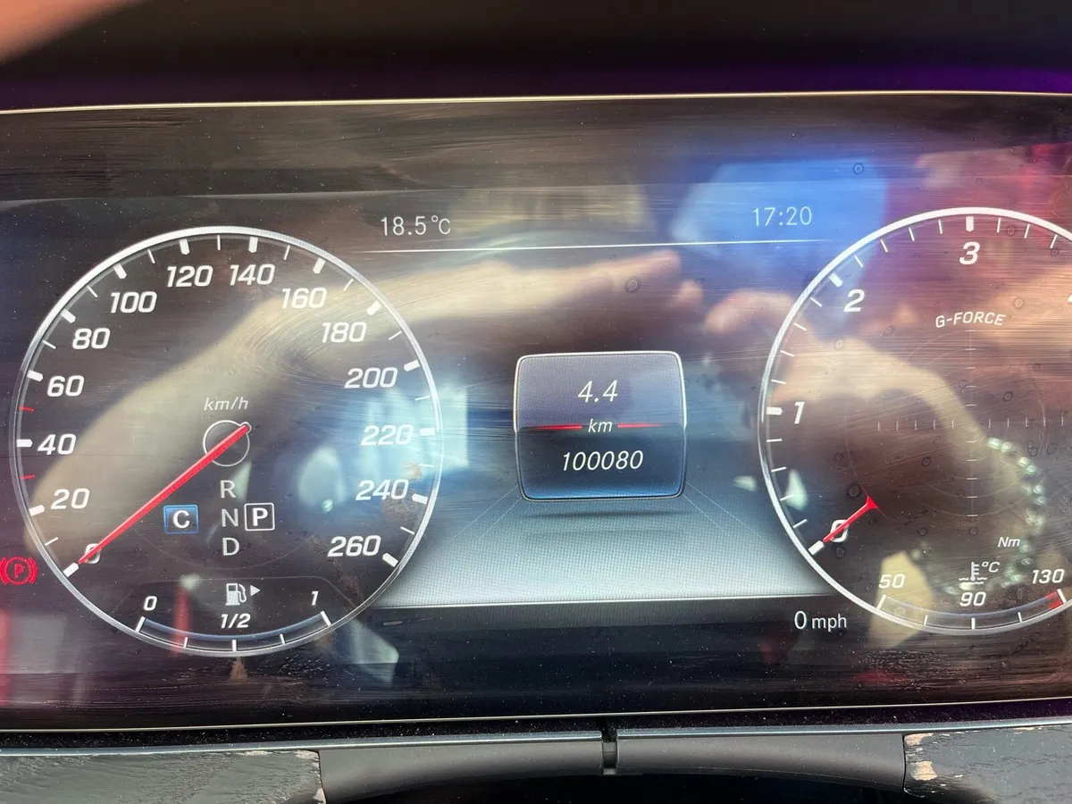 Mercedes Benz E220d coupe 2018 - Image 4