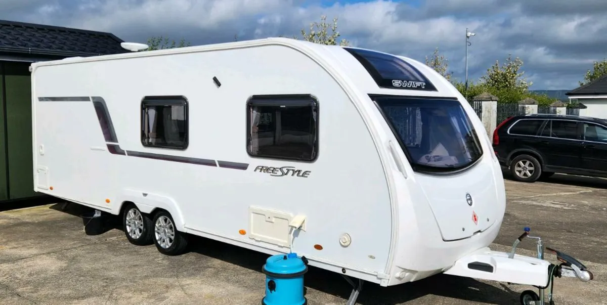 2013 SWIFT 6 BERTH FIXED BED EXTRAS INCLUDED - Image 2