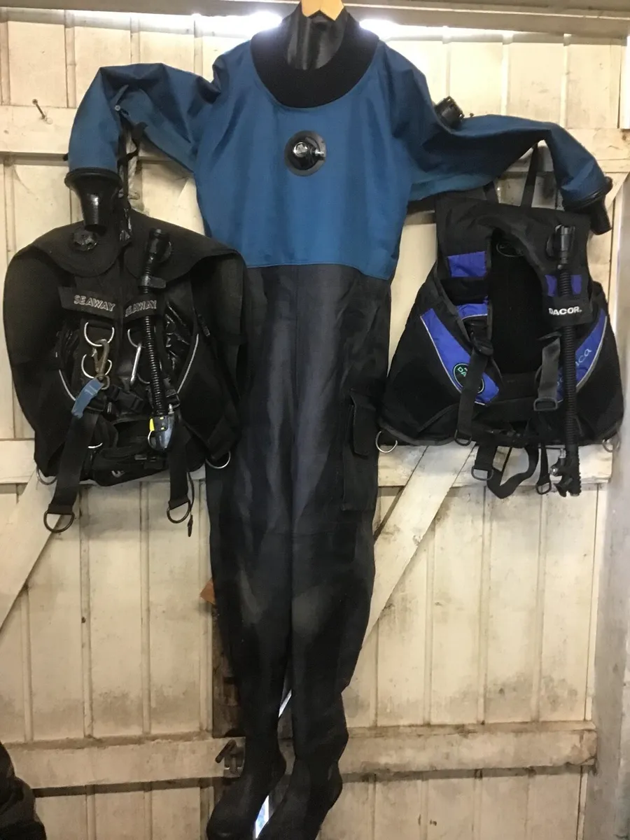 Scuba Diving Equipment - Image 1