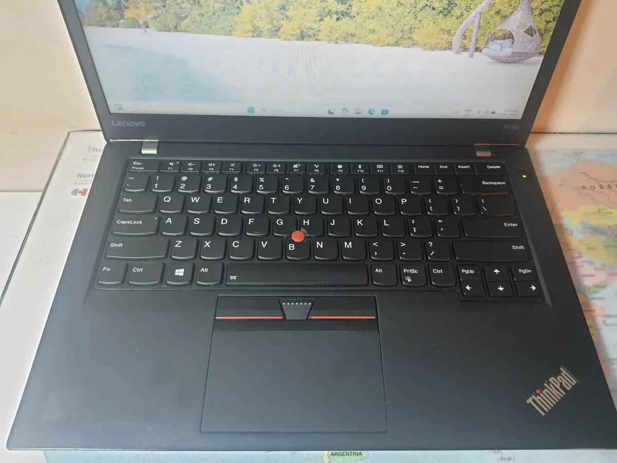 Laptop - Image 3